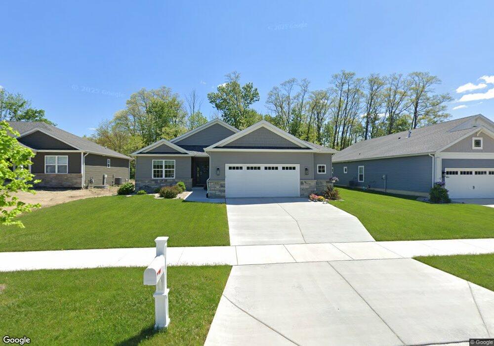 1032 Oak Grove Ct, Crown Point, IN 46307 - photo 1