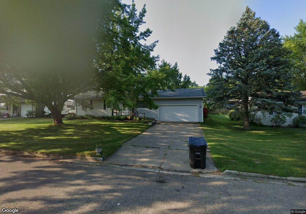 206 Walnut St, Three Oaks, MI 49128 - photo 1