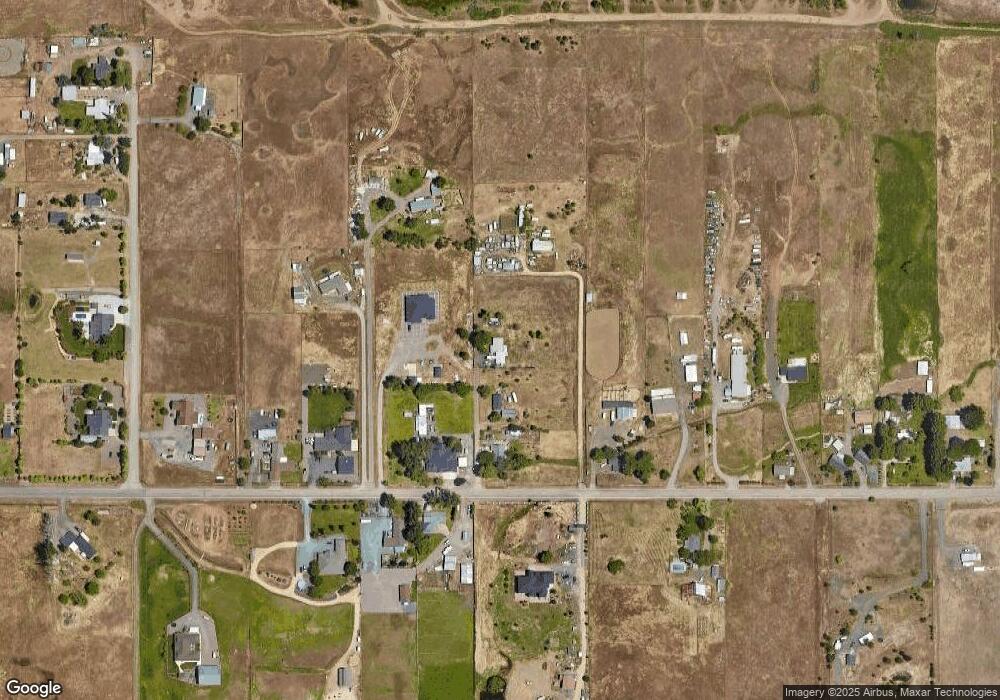 3433 Corey Rd, Central Point, OR 97502 - photo 1