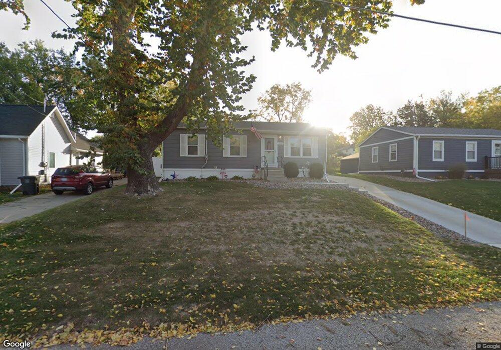 3935 16th St, Des Moines, IA 50313 - photo 1