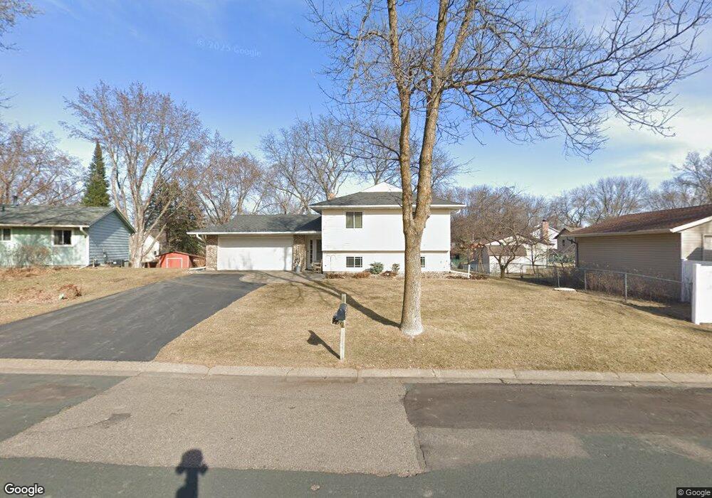 10910 102nd Ave N, Maple Grove, MN 55369 - photo 1