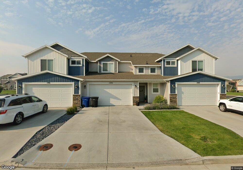 1392 E 380 S, Hyrum, UT 84319 - photo 1