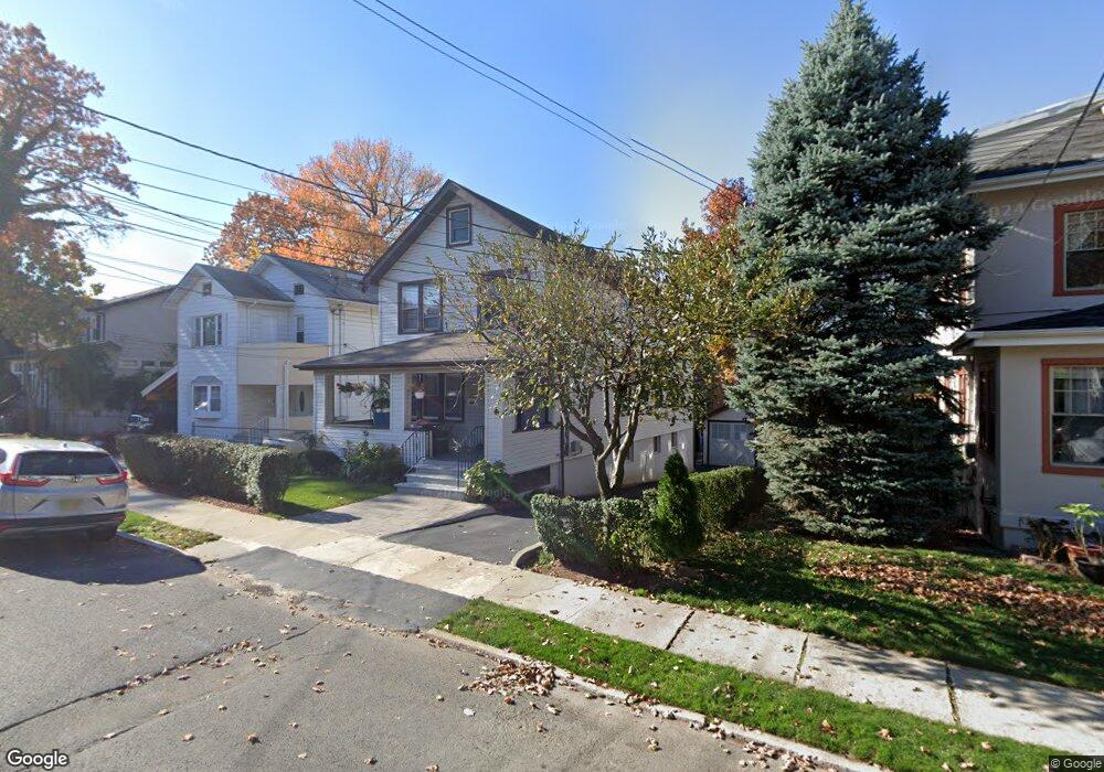 691 Jefferson Ave, Cliffside Park, NJ 07010 - photo 1