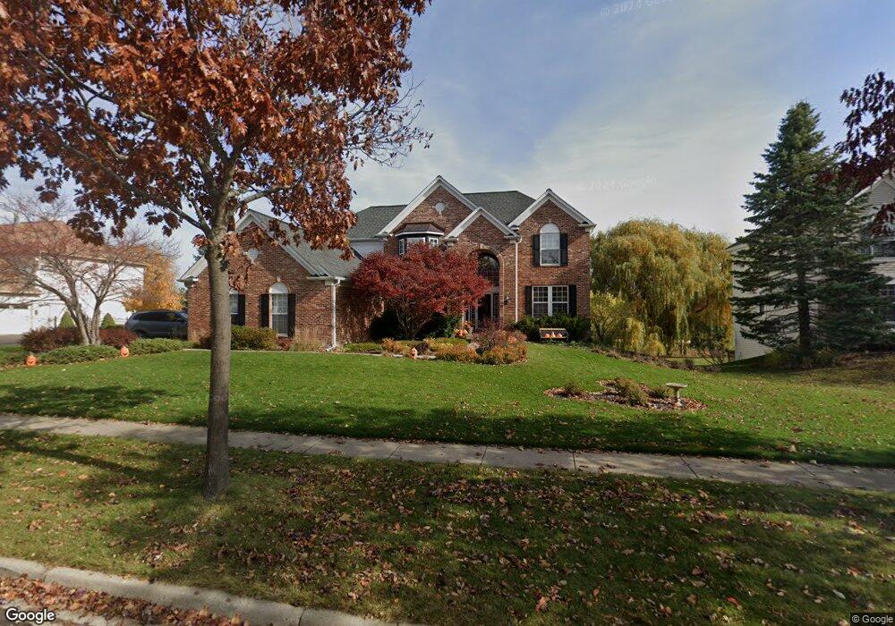 621 Brookside Ave, Algonquin, IL 60102 - photo 1