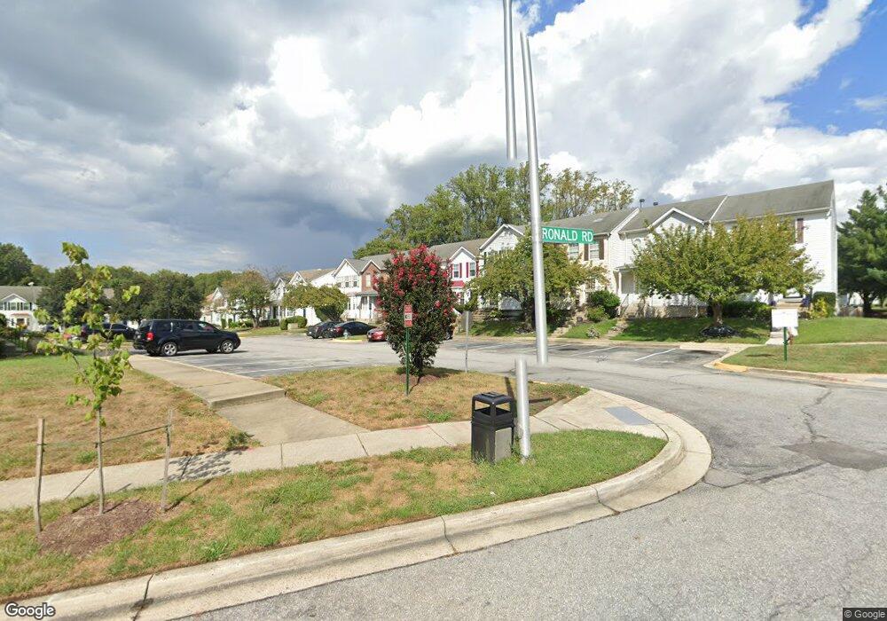 1320 Dillon Ct, Capitol Heights, MD 20743 - photo 1