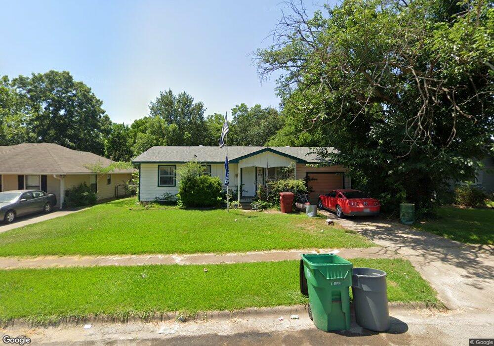 109 Leslie St, Bonham, TX 75418 - photo 1