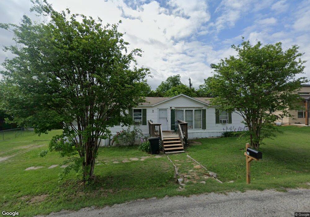 823 Devils River Dr, Granbury, TX 76048 - photo 1