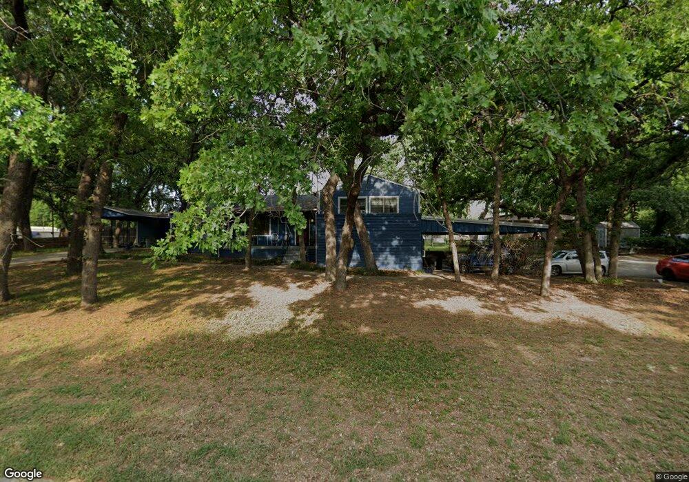 901 Red Bud Dr, Azle, TX 76020 - photo 1