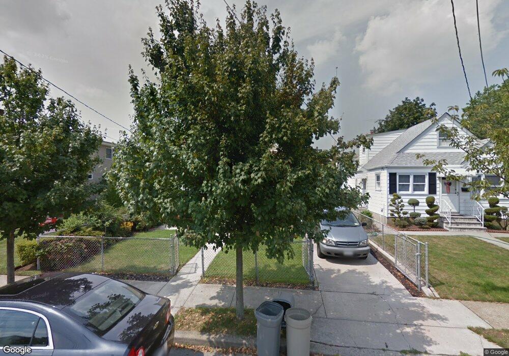 163 New York Ave, West Hempstead, NY 11552 - photo 1