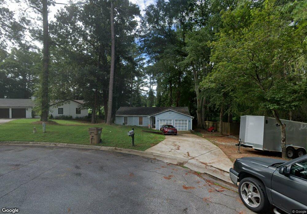 684 N Pointe Knoll Ct, Riverdale, GA 30274 - photo 1