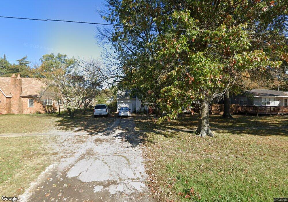 505 E 4th St, Altamont, KS 67330 - photo 1