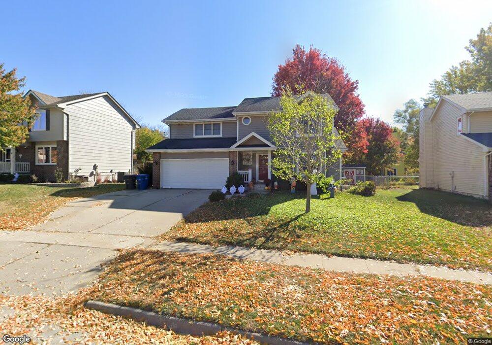 4922 Twana Dr, Des Moines, IA 50310 - photo 1