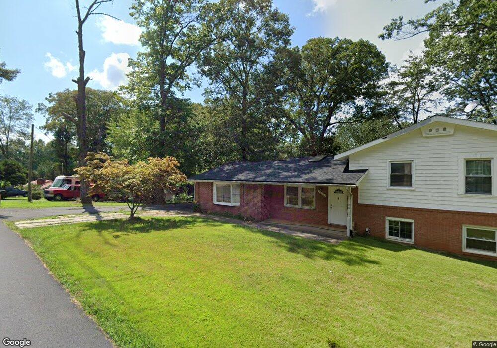 19103 Perry St, Triangle, VA 22172 - photo 1