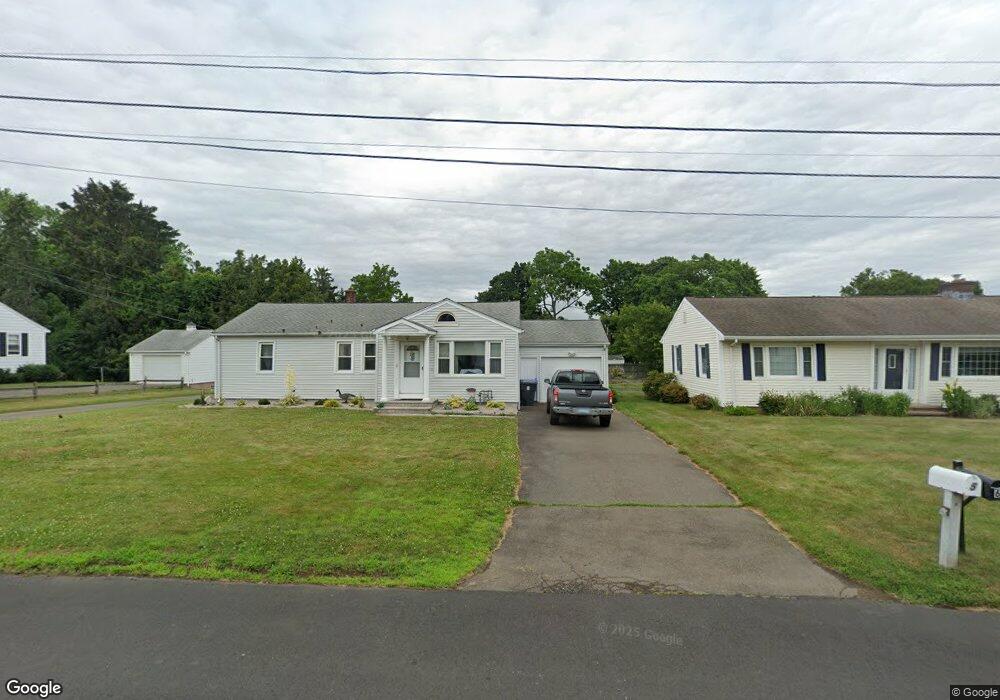 8R Field Place, Branford, CT 06405 - photo 1