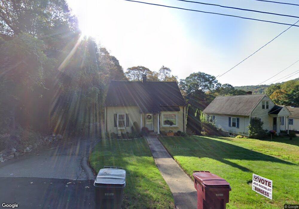 716 Field St, Naugatuck, CT 06770 - photo 1