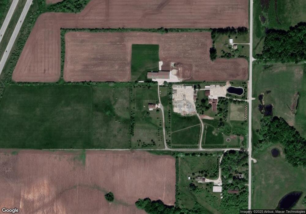 W2158 Amber Ln, Cedar Grove, WI 53013 - photo 1