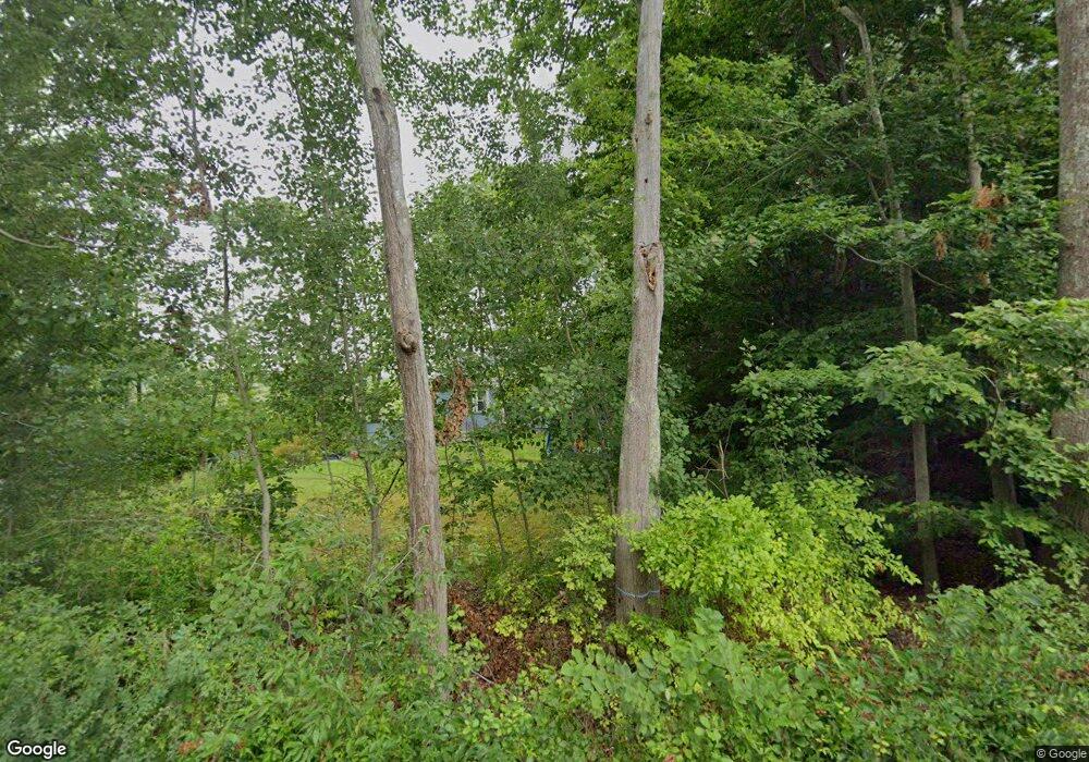 520 Banfield Rd, Portsmouth, NH 03801 - photo 1