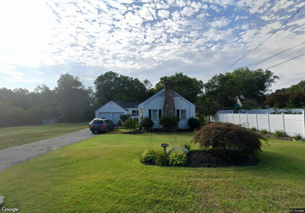 654 Edison Rd, Trumbull, CT 06611 - photo 1