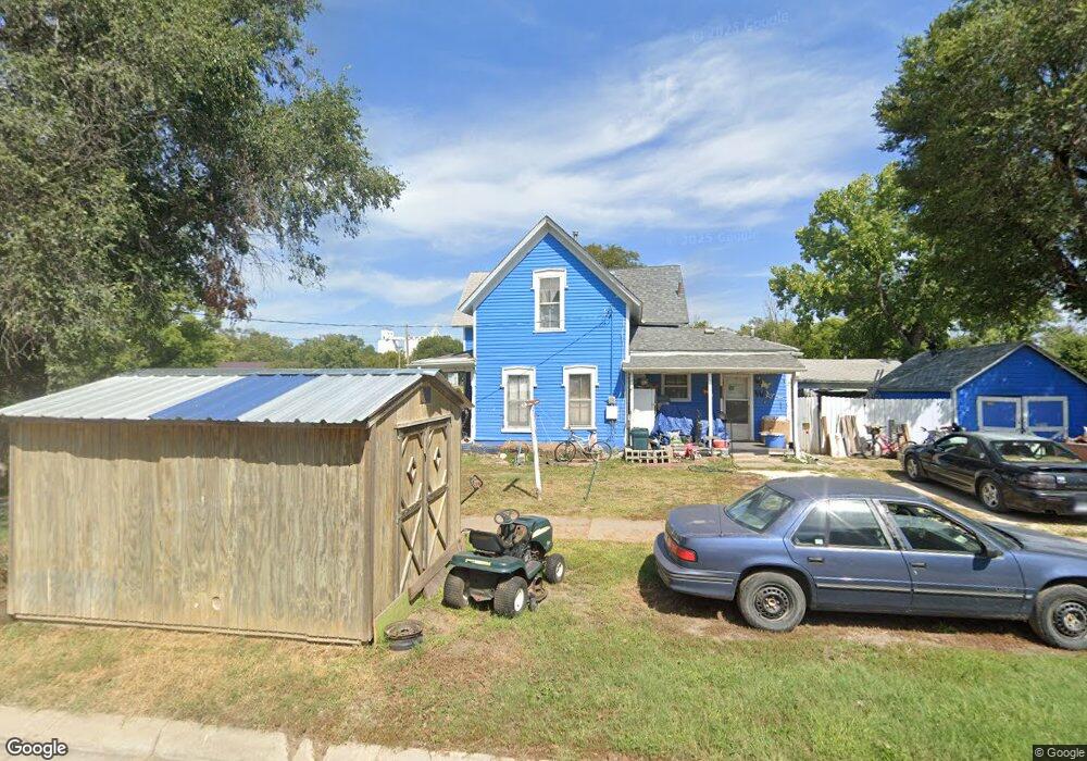 300 E Washington St, Osborne, KS 67473 - photo 1