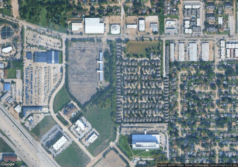 6118 Lynwood Banks Ln, Houston, TX 77092 - photo 1