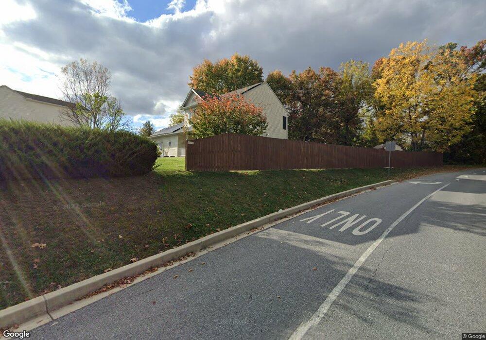 1060 Caren Dr, Sykesville, MD 21784 - photo 1