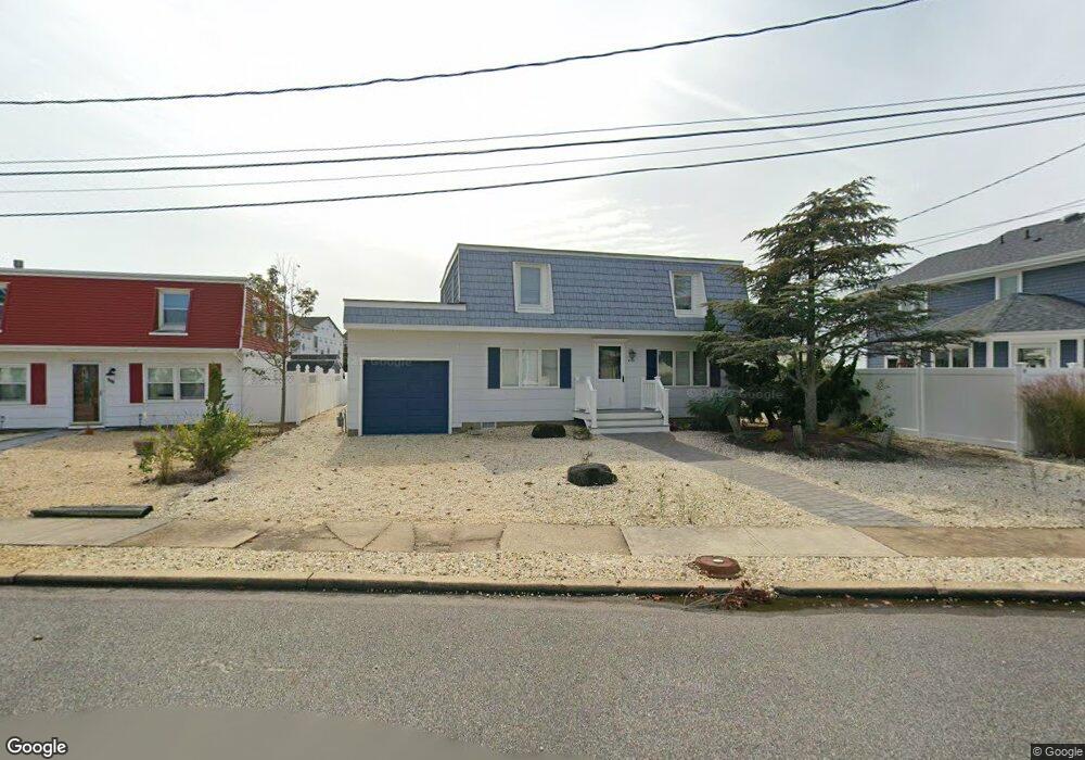 457 Biscayne Ct, Lavallette, NJ 08735 - photo 1