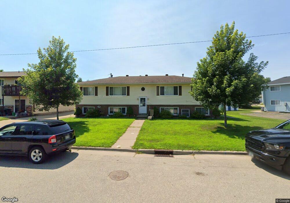 1010 Redwood St E, La Crescent, MN 55947 - photo 1
