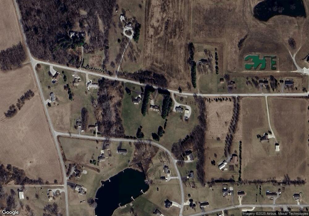 299 W 25 N, Albion, IN 46701 - photo 1