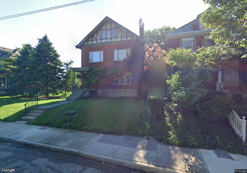 342 Kendall Place, Columbus, OH 43205 - photo 1