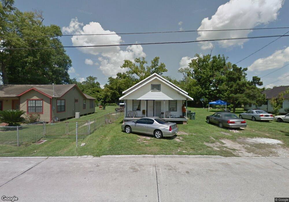1614 N Prater St, Lake Charles, LA 70601 - photo 1