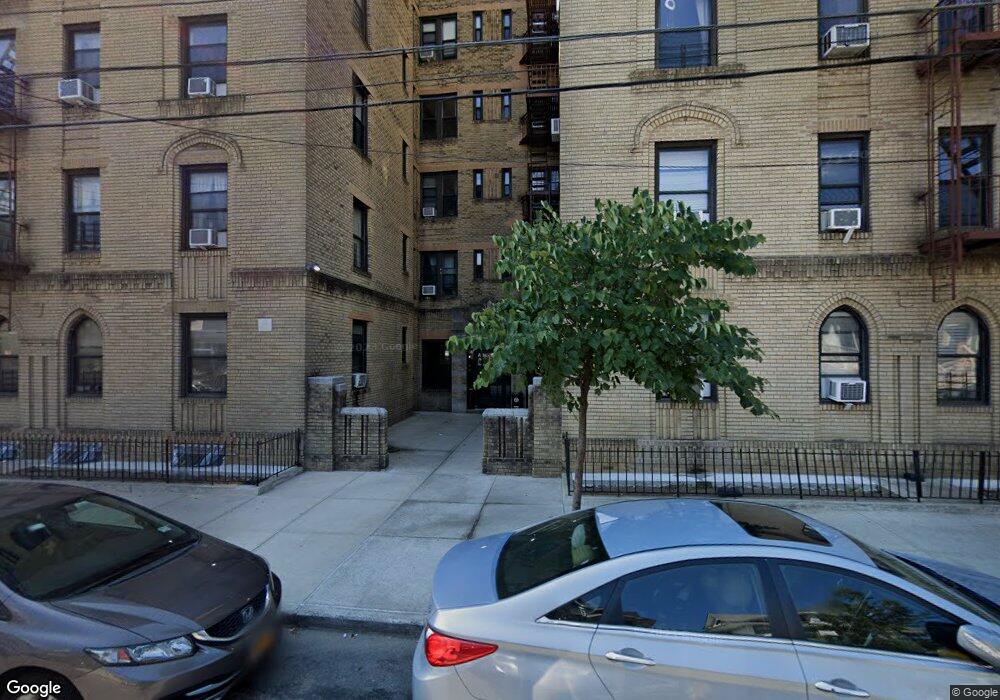 8760 113th St, Jamaica, NY 11418 - photo 1