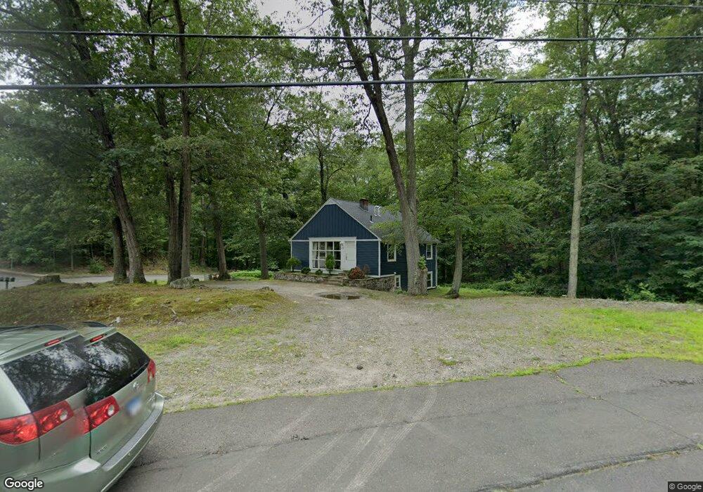 1219 Chase Pkwy, Waterbury, CT 06708 - photo 1