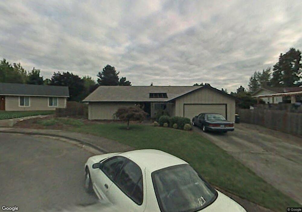 11935 SW Beavercrest Ct, Beaverton, OR 97008 - photo 1