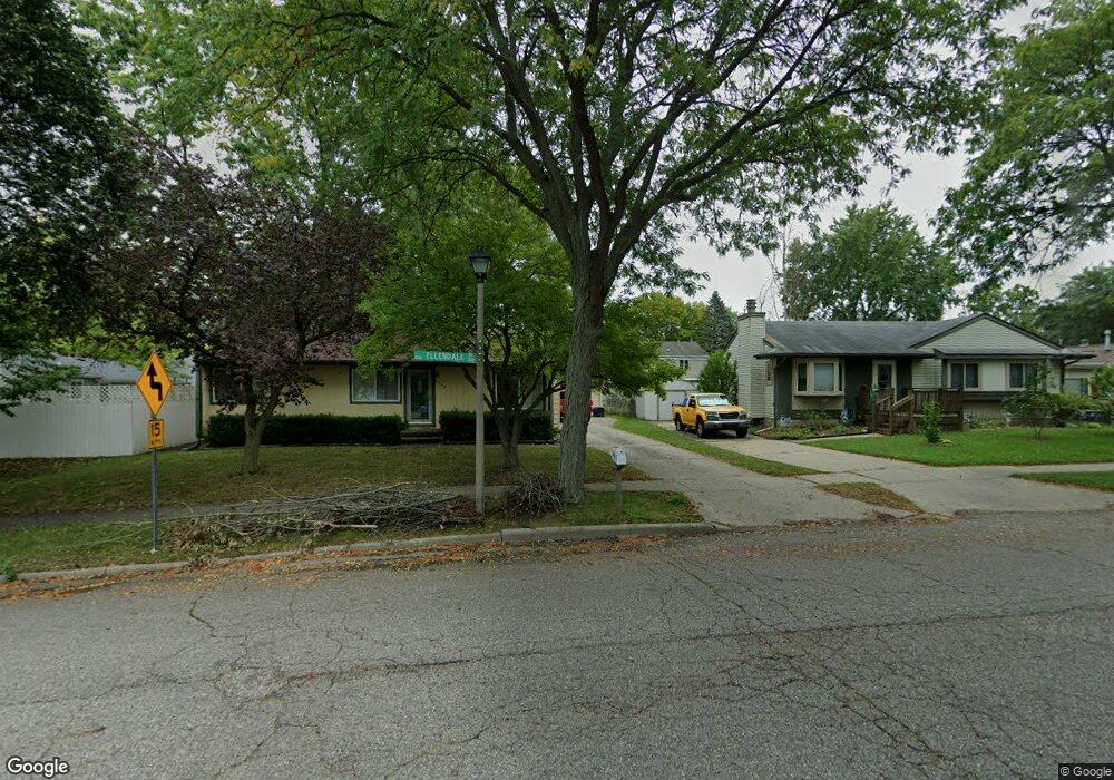 5733 Ellendale Dr, Lansing, MI 48911 - photo 1