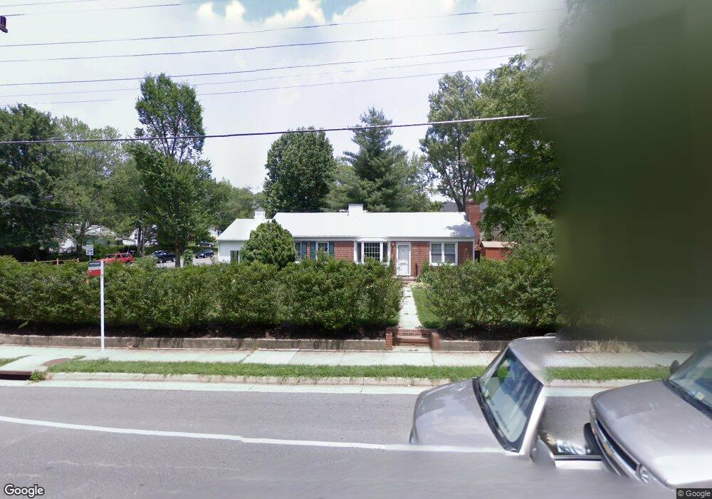 2215 Westmoreland St, Falls Church, VA 22043 - photo 1