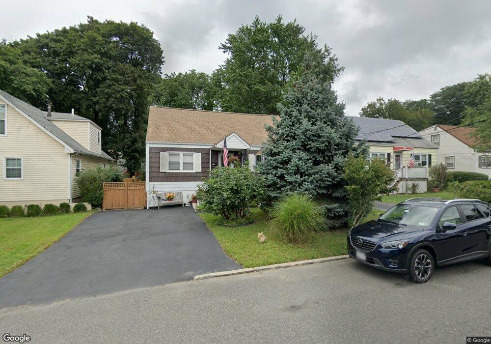 55 Sheldon Ave, Tarrytown, NY 10591 - photo 1