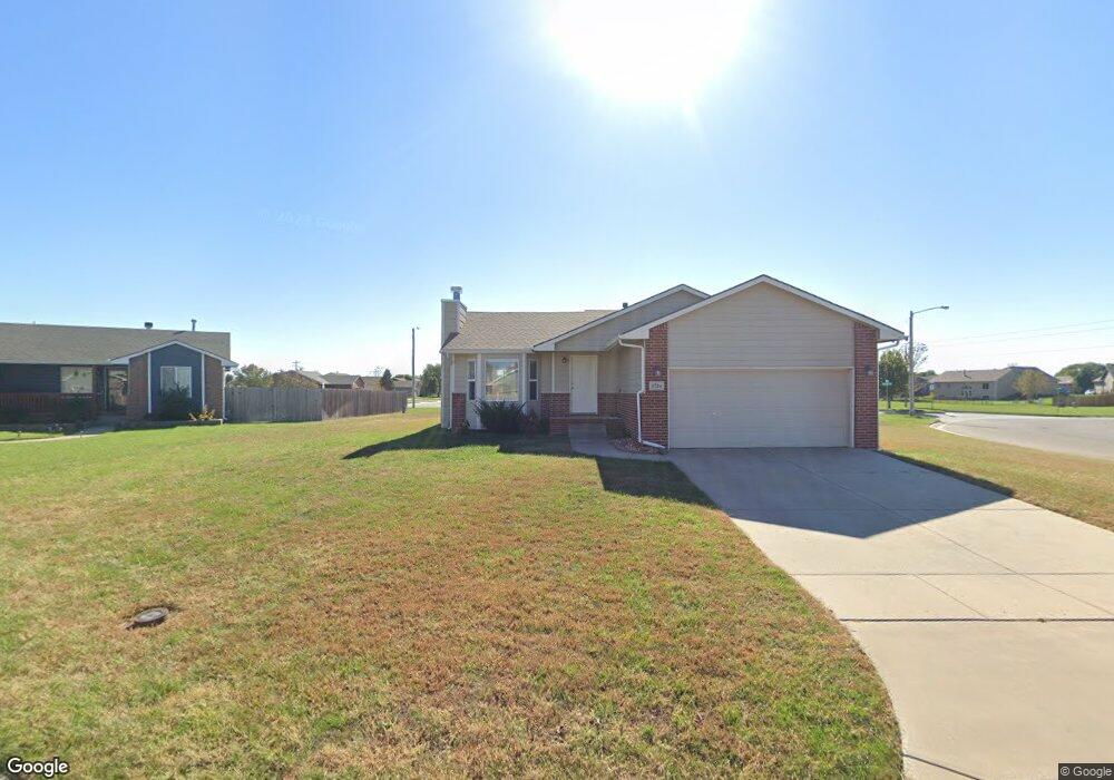 1732 N Nickelton Ct, Wichita, KS 67235 - photo 1