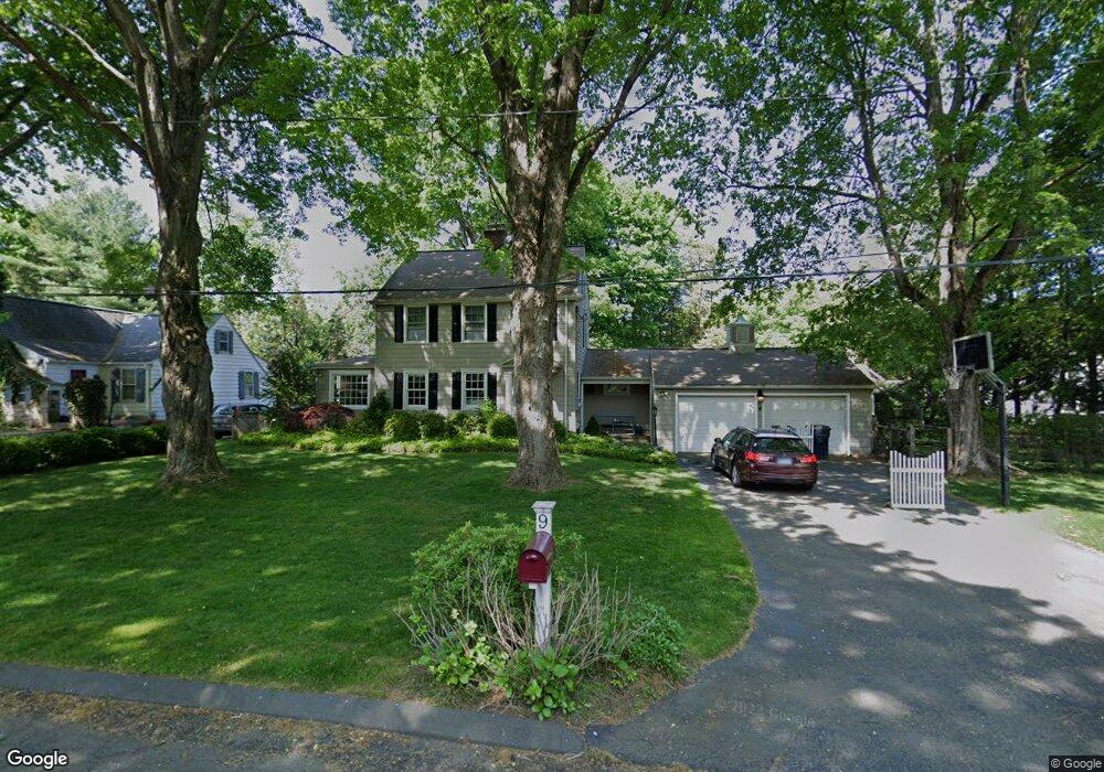 9 Stowe Place, Trumbull, CT 06611 - photo 1