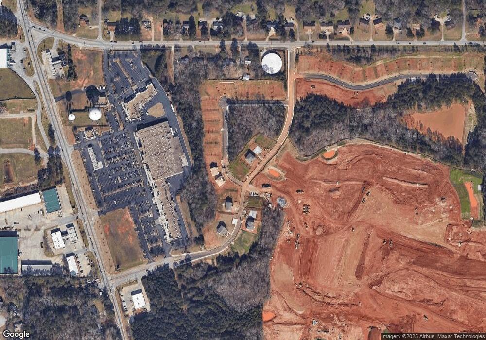 135 Village Glen Dr, Covington, GA 30016 - photo 1