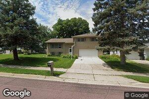 709 James Ave, Mankato, MN 56001