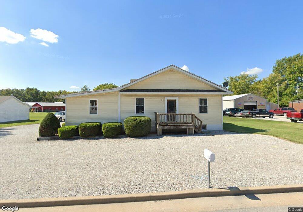 703 N State St, Freeburg, IL 62243 - photo 1