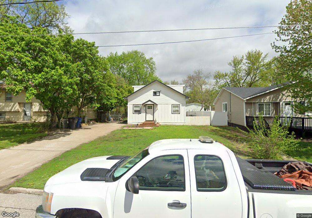16 E Payton Ave, Des Moines, IA 50315 - photo 1