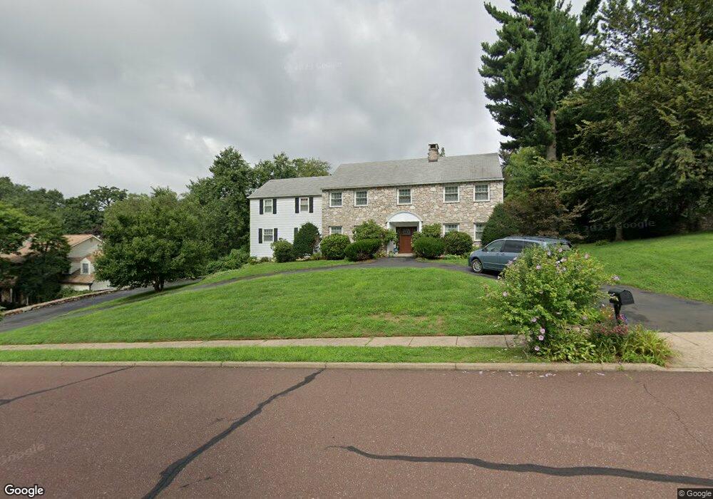 2066 Waller Dr, Huntingdon Valley, PA 19006 - photo 1