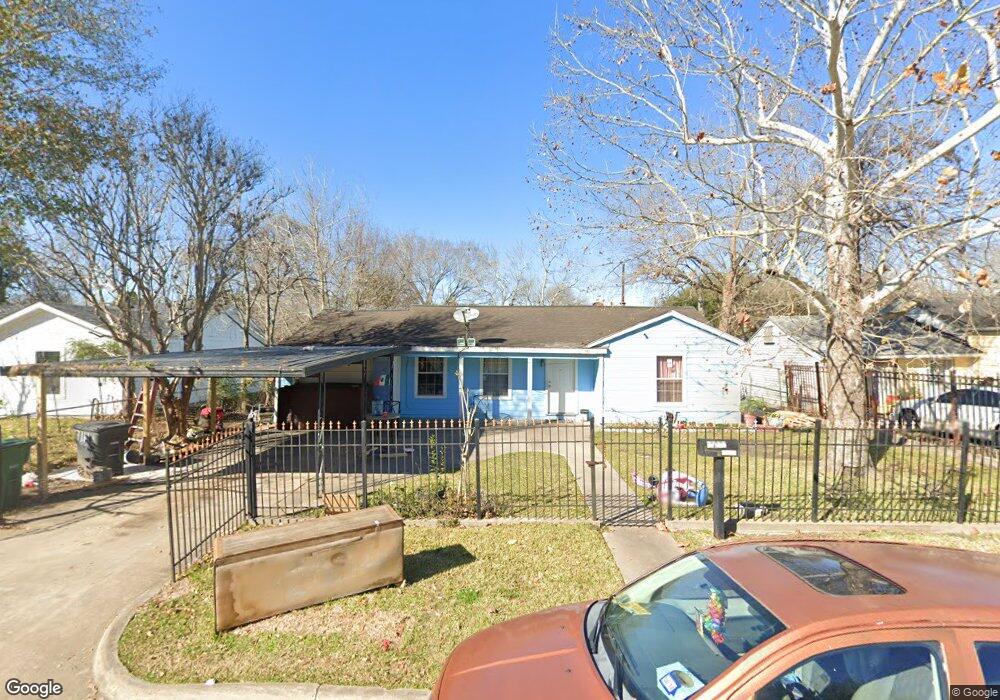 7111 Eppes St, Houston, TX 77087 - photo 1