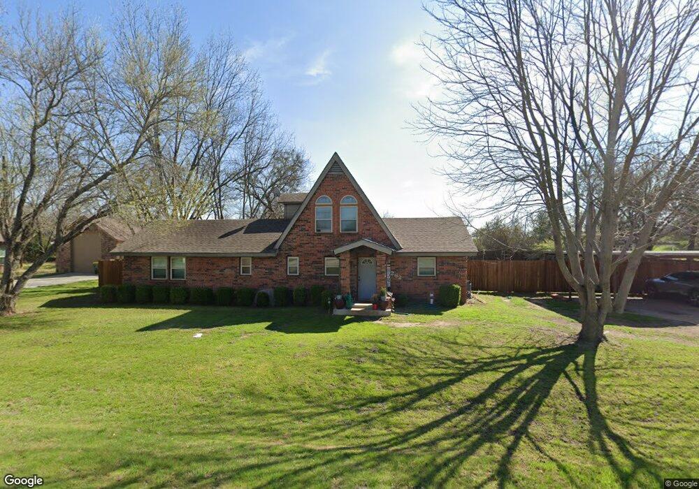 262 Hillcroft Dr, Weatherford, TX 76087 - photo 1