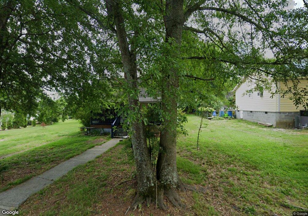 414 E Wesley St, Walhalla, SC 29691 - photo 1