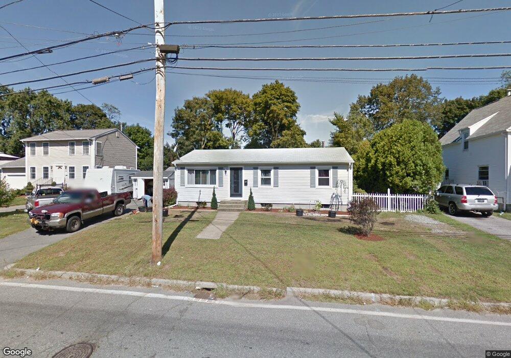 383 Samuel Gorton Ave, Warwick, RI 02889 - photo 1