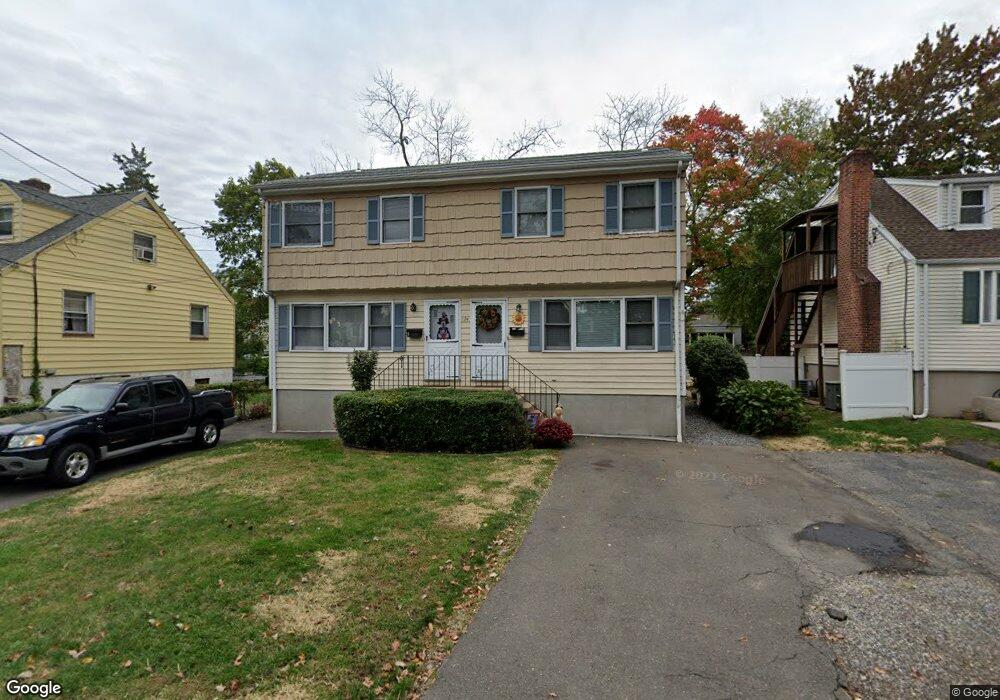 124 Stuart Ave, Norwalk, CT 06850 - photo 1