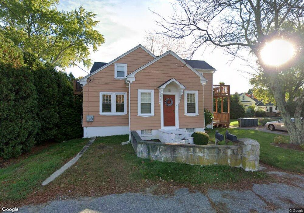 151 Old County Rd unit 2, Smithfield, RI 02917 - photo 1