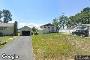 36 Highland Shores Dr, Wareham, MA 02571